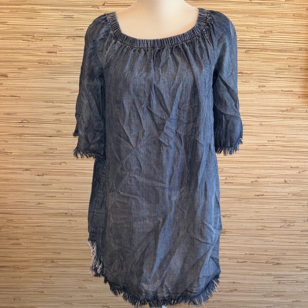 easel Indigo Blue frayed edges Chambray dress medium 85% tencel 15% cotton EUC!
